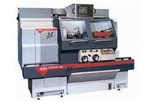 2-axis machine with Heidenhain Dialog Control Spindle bore 50mm, manual tailstock, solid and fahrendeLünette Turning diameter 300mm, turning length 900mm
